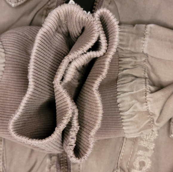 Vintage Bench Zip-Up Crop Hoodie/Jacket (S) - Picture 4 of 4